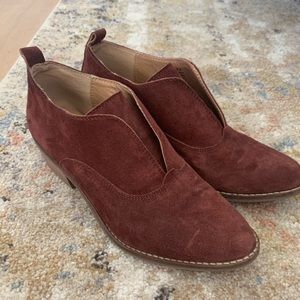 Lucky brand maroon suede  booties 8.5